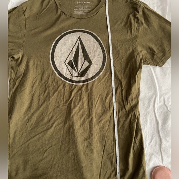 Volcom Shirt - Picture 2 of 5
